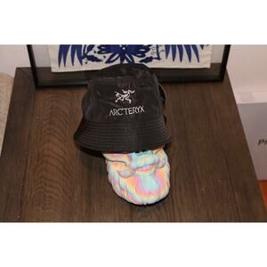 帽子 ARC'TERYX VEILANCE GORE BUCKET HAT L-XL Bucket Hat | Arc'teryx